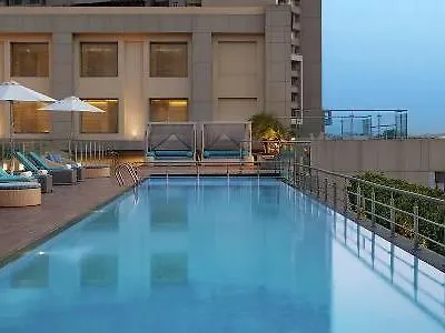 מלון Doubletree By Hilton Agra 5*, אגרה