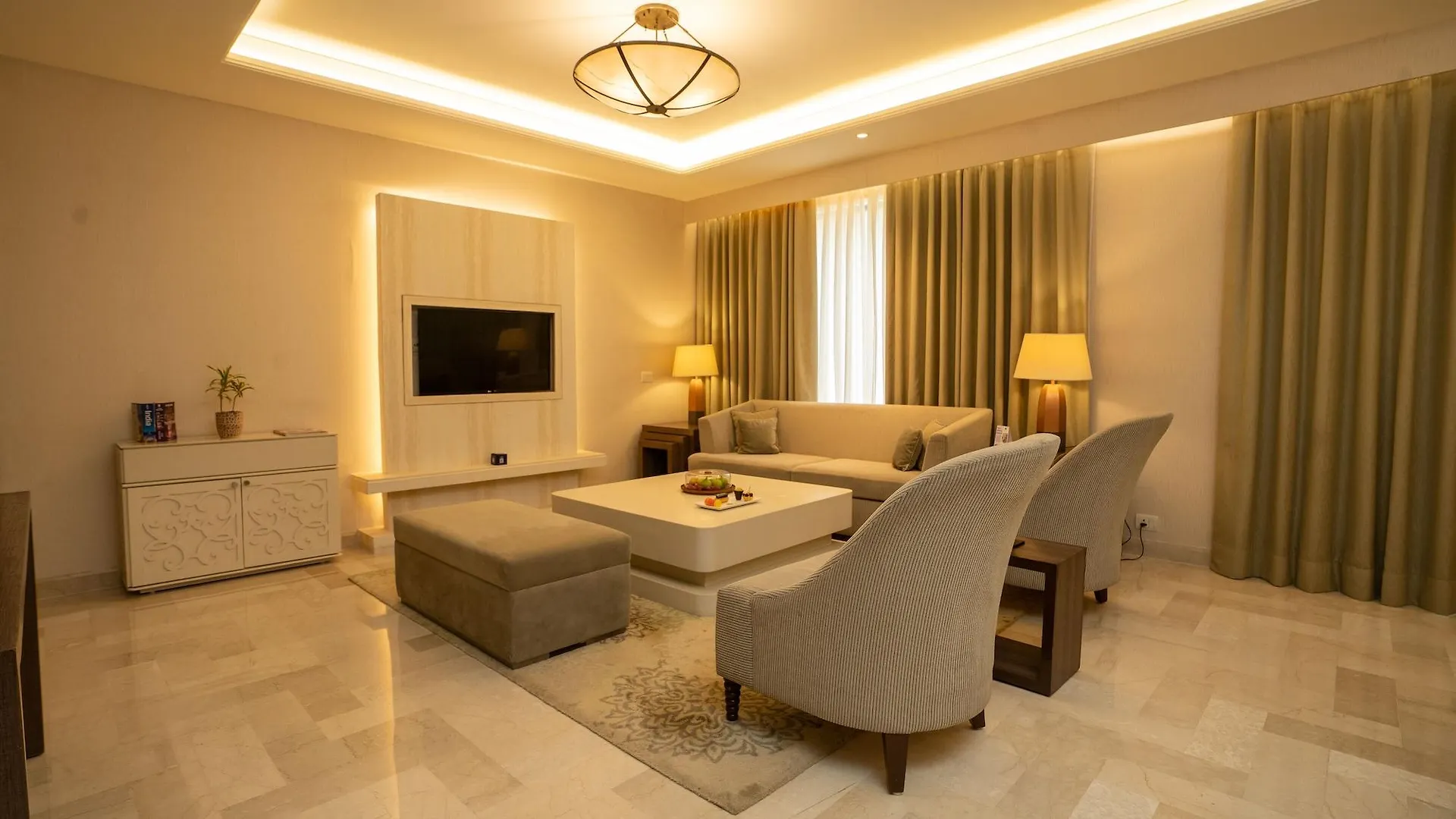 *****  מלון Doubletree By Hilton Agra הודו