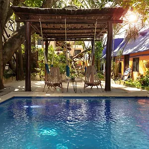 Amar Inn Puerto Morelos