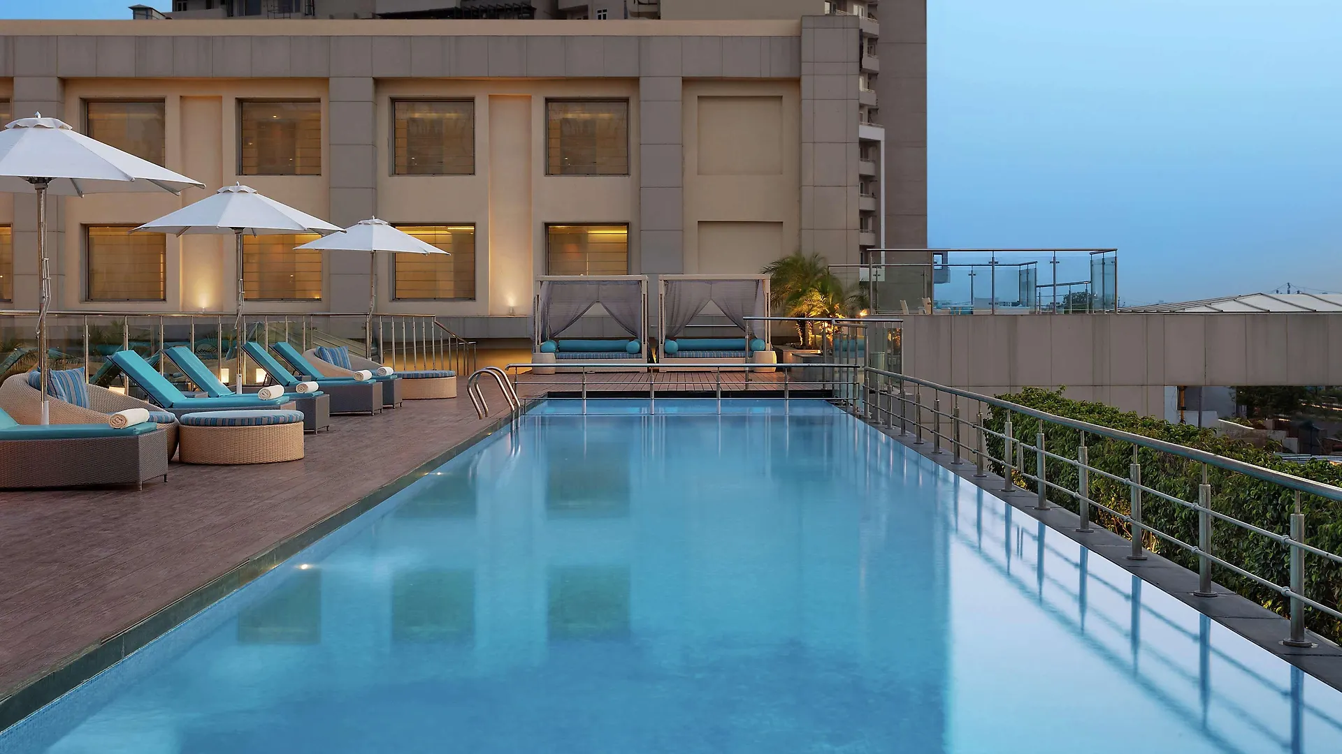 *****  Отель Doubletree By Hilton Agra Индия