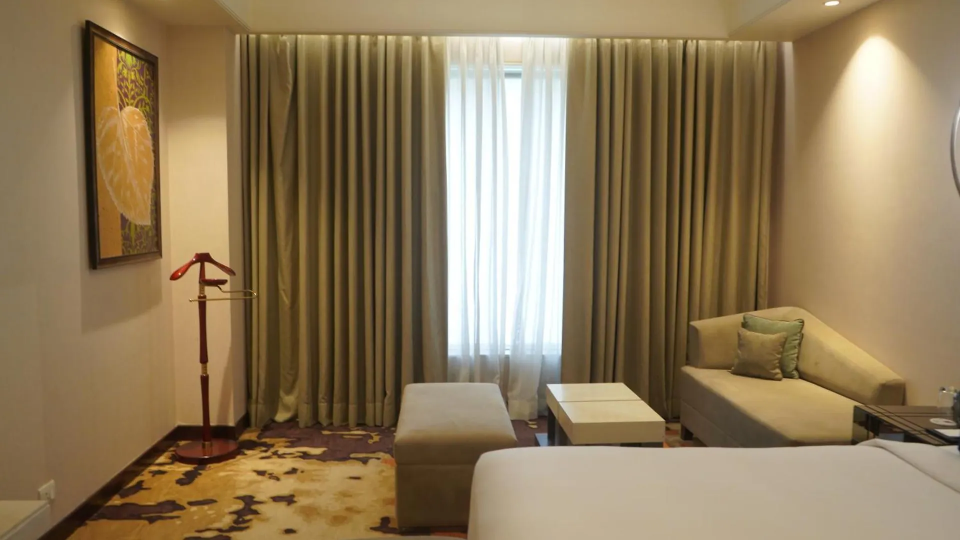 Отель Doubletree By Hilton Agra  Агра